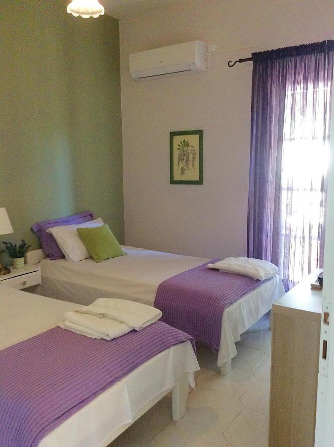 Kefalonia Apartments - Marias Studios - 2 Bedroom Apartment In Orchard, Spartia Bagian luar foto