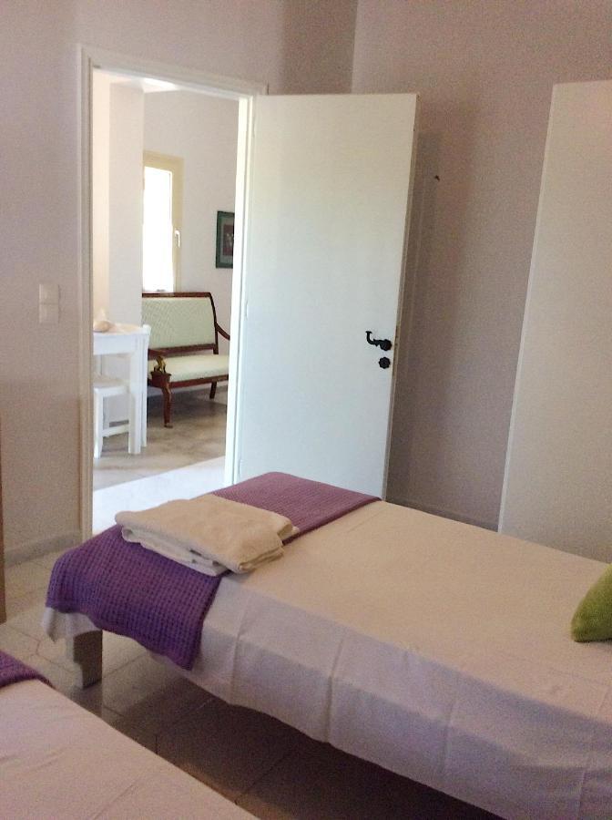 Kefalonia Apartments - Marias Studios - 2 Bedroom Apartment In Orchard, Spartia Bagian luar foto