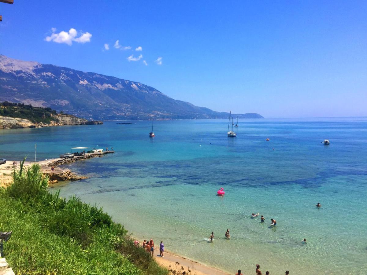 Kefalonia Apartments - Marias Studios - 2 Bedroom Apartment In Orchard, Spartia Bagian luar foto