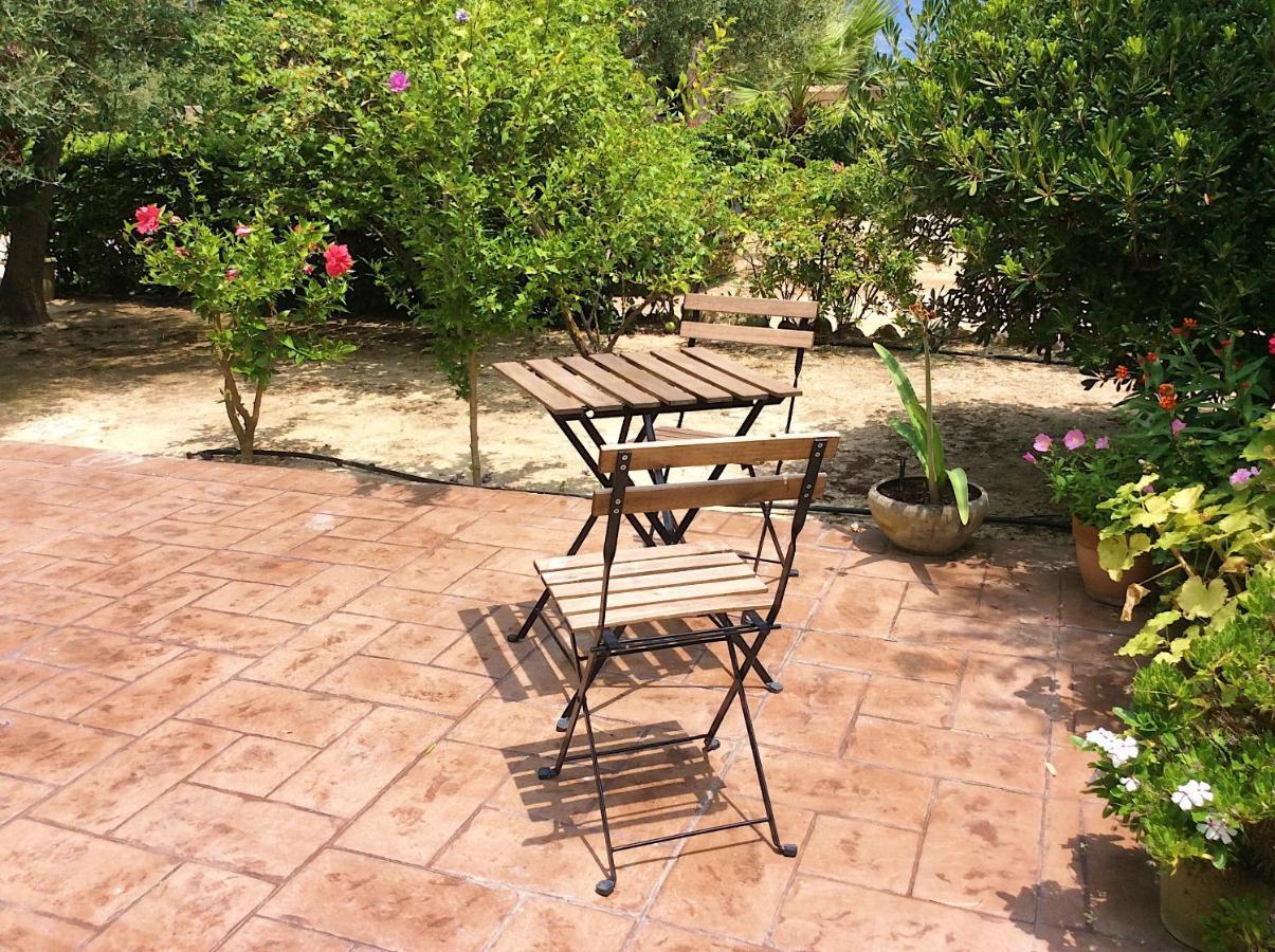 Kefalonia Apartments - Marias Studios - 2 Bedroom Apartment In Orchard, Spartia Bagian luar foto
